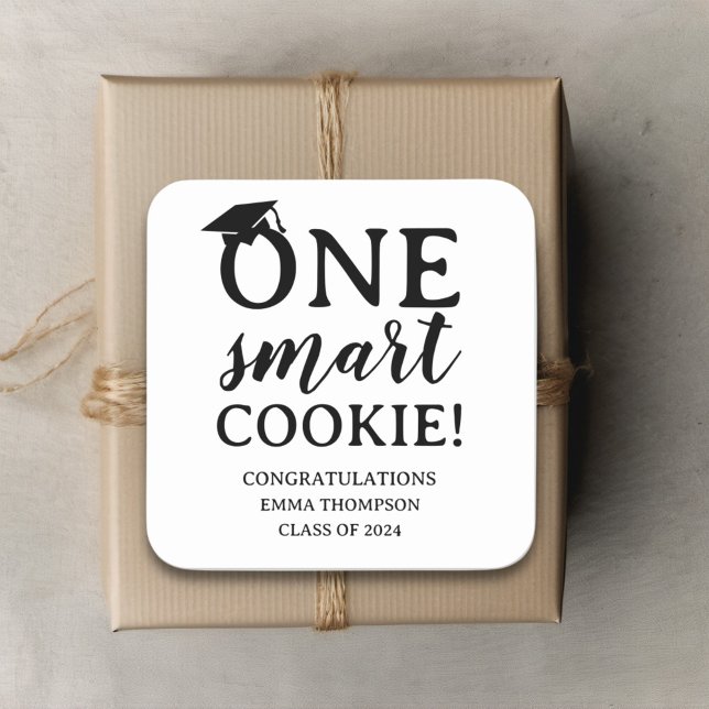 Sticker Carré Un Cookie Intelligent Classe De 2024 Graduation (Créateur téléchargé)