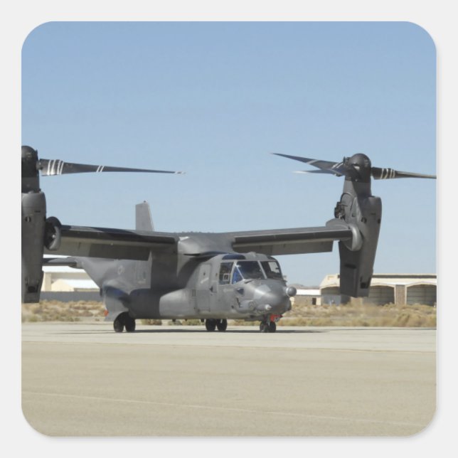 Sticker Carré Un CV-22 Osprey se prépare au décollage (Devant)