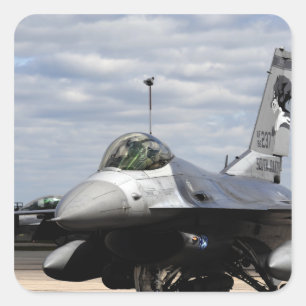 Sticker Carré Un Faucon de combat F-16