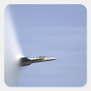 Sticker Carré Un frelon superbe de F/A-18E atteint la vitesse