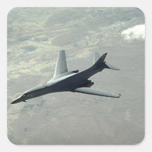 Sticker Carré Un Lancer B-1B de l'US Air Force en patrouille de