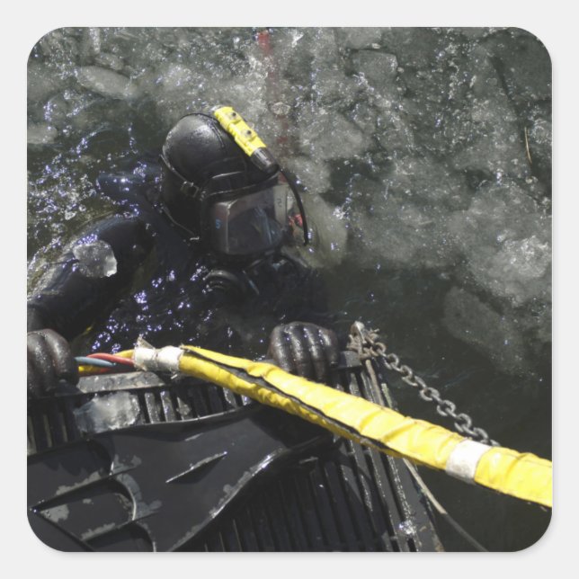 Sticker Carré US Navy Diver se prépare à commencer sa plongée (Devant)