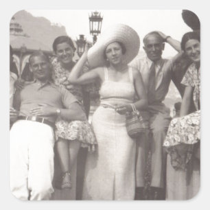 Sticker Carré Vintage affiche de voyage photo noir et blanc