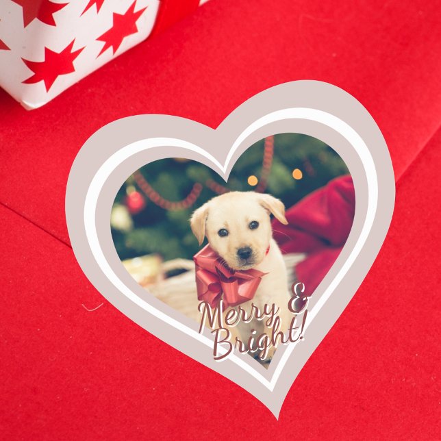 Sticker Cœur Amour Forme photo personnalisée Noël (The magic of Christmas, delivered with love.)