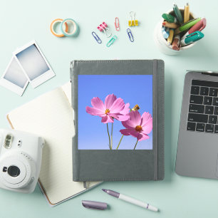 Sticker de belles fleurs roses serrant un ciel bleu clair