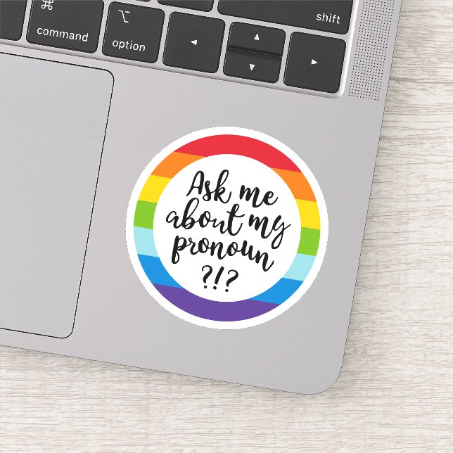 Sticker Demandez-Moi À Propos De Mon Pronoun ? (Détail)