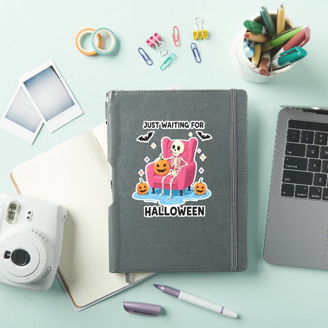 Sticker En attente du squelette d'Halloween (Couverture iPad)