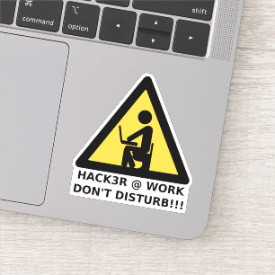 Sticker Hacker au travail