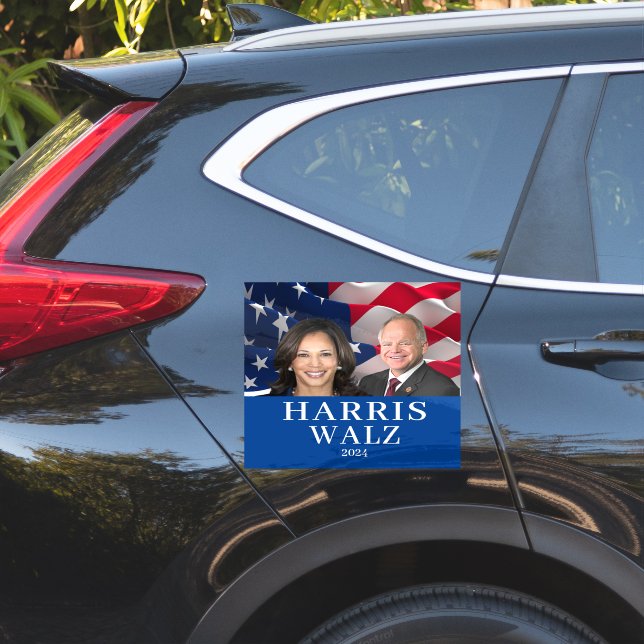Sticker Kamala Harris Et Tim Walz 2024 (Coté voiture)