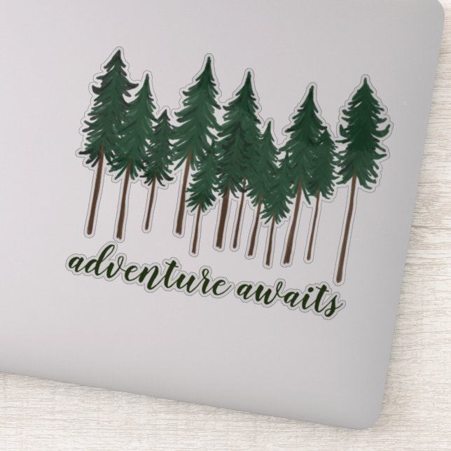 Sticker L'aventure Attend La Forêt Des Grands Pins (Détail)