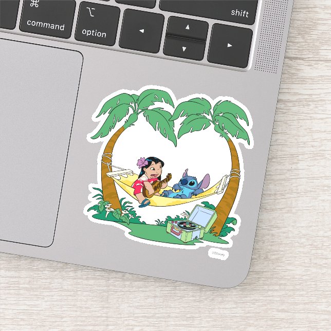 Sticker Lilo & Stitch Lilo Stitch sur un hamac (Détail)