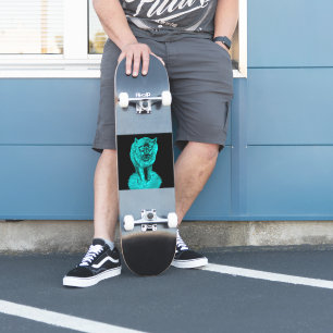 Sticker Loup noir en colère dans la nuit