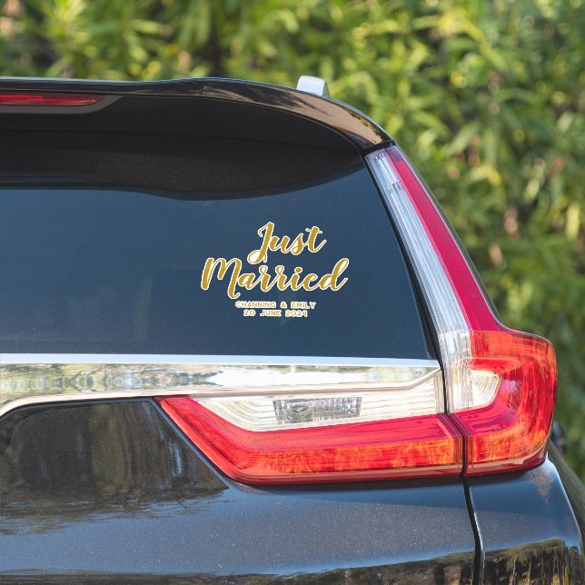 Sticker Lune de miel personnalisée mariée récemment (Côté voiture)