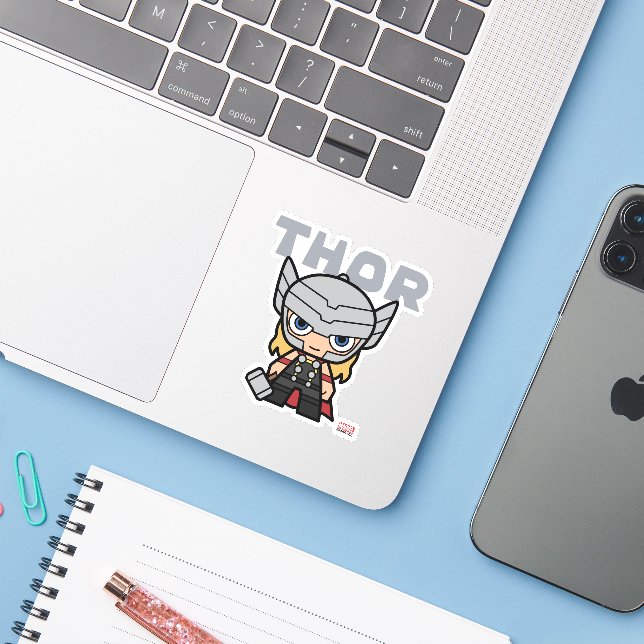 Sticker Mini Thor Mignon (Ordinateur portable avec iPhone)