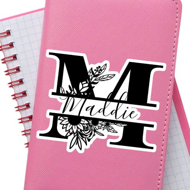 Sticker Noir et blanc Moderne Élégant "M" Nom (Créateur téléchargé)