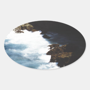Sticker Ovale Aruba Océan Se Brisant Sur Les Rochers