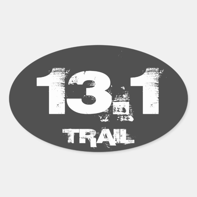 Sticker Ovale Demi-Marathon 13.1 Trail Oval Decal Blanc Sur Noir (Devant)