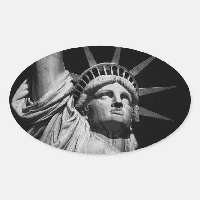 Sticker Ovale Gros plan Statue blanche noire de la Liberté New Y (Devant)