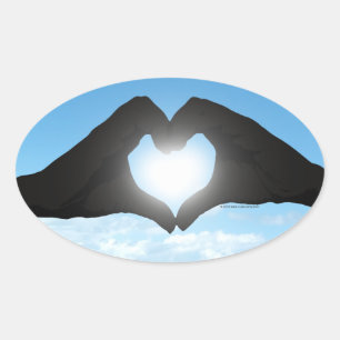 Sticker Ovale Mains en forme de coeur Silhouette sur ciel bleu
