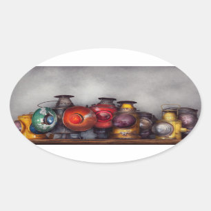 Sticker Ovale Train - une collection de lanternes de voie ferré