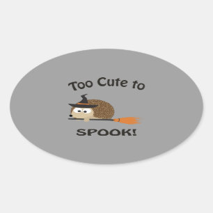 Sticker Ovale Trop Mignonne Pour Parler ! Hedgehog Witch