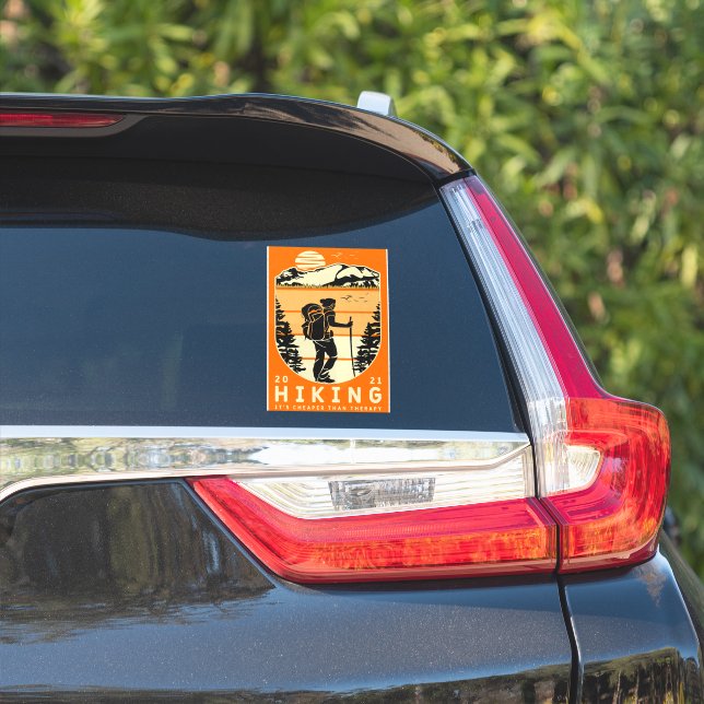 Sticker Randonnée C'est moins cher que la thérapie (Côté voiture)