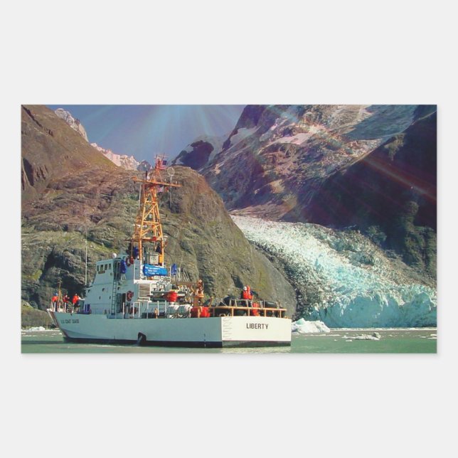 Sticker Rectangulaire Alaskan Mountain View avec bateau (Devant)