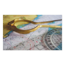 Avonturen beleven en bestemming zoeken op kompas.