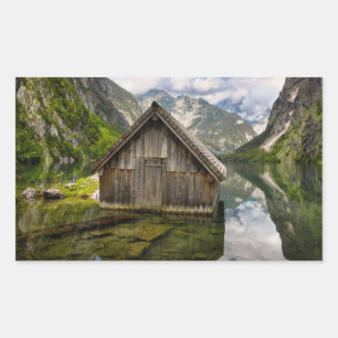 Sticker Rectangulaire Boathouse dans le lac Obersee dans les Alpes en Al