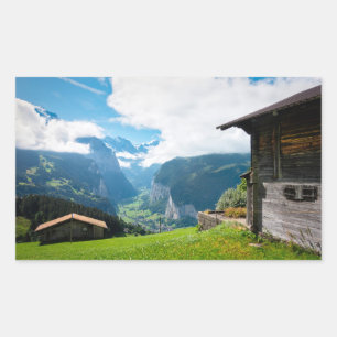 Sticker Rectangulaire Paysage dans la vallée de Lauterbrunnen en Suisse