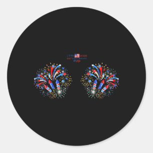 Sticker Rond 250 Je suis ici pour les feux d'artifice Couple 4