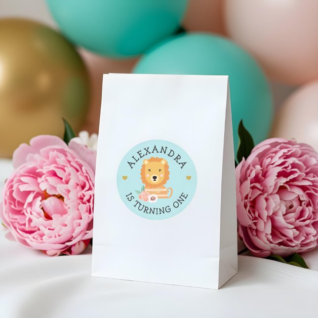 Sticker Rond adorable bébé Lion Party animal adorable (Cute Adorable baby Lion Party Animal Classic Round Sticker)