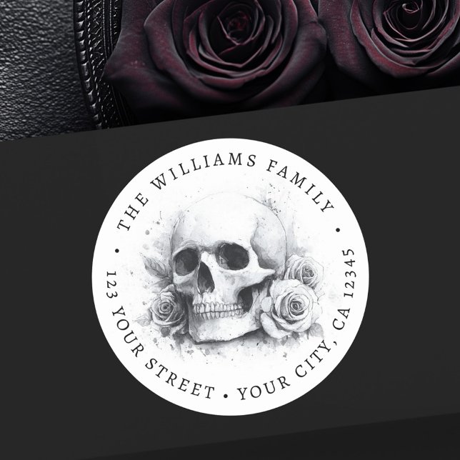 Sticker Rond Adresse de retour Halloween crâne avec des roses (Skull with roses Halloween return address Classic Round Sticker)
