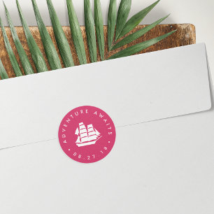Sticker Rond Adventure Awaits   Fuchsia and White Ship