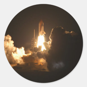 Sticker Rond Affiche du lancement nocturne de la navette spatia