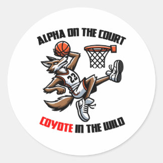 Sticker Rond Alpha sur la cour Coyote dans la nature