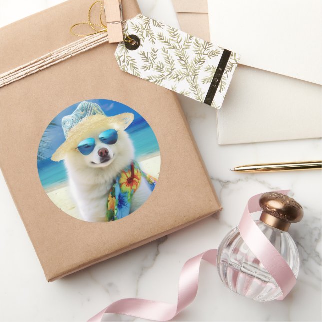 Sticker Rond American Eskimo on Beach, cadeau d'été pour amoure (Cadeaux)