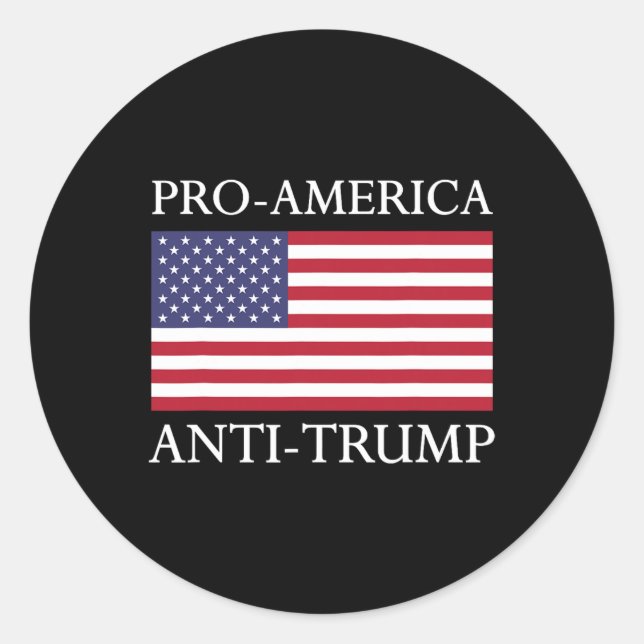 Sticker Rond Anti-Trump anti-américain - Le drapeau américain r (Devant)