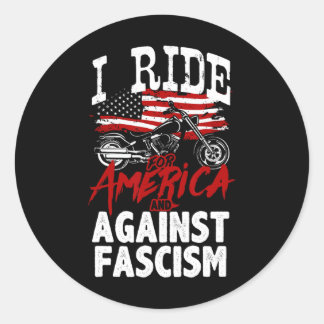 Sticker Rond Anti Trump Biker Resist Against Fascism Protest 
