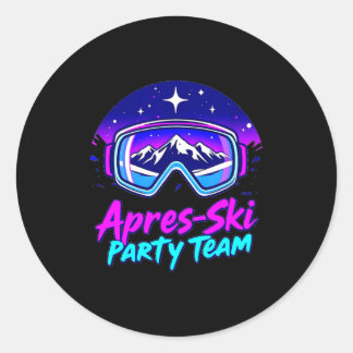 Sticker Rond Apres ski party vibes – snowy mountain nightlife A