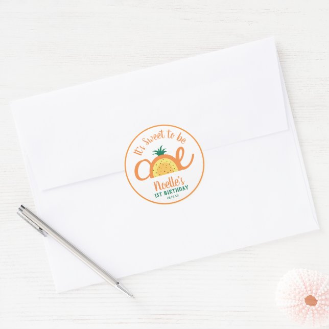 Sticker Rond Arc-en-ciel ananas, doux pour être un, 1er anniver (Enveloppe)
