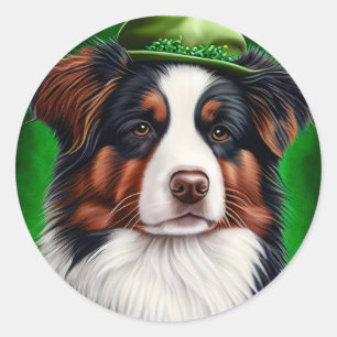 Sticker Rond Australian Shepherd dog en tenue de St. Patrick's 