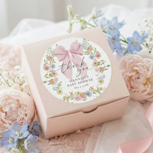 Sticker Rond Baby in Bloom Ruban Rose Baby Shower