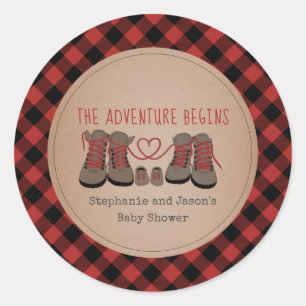 Sticker Rond Baby shower d'aventure Randonnées Buffalo Plaid Bo