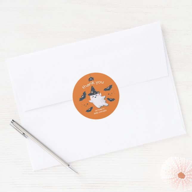 Sticker Rond Baby shower d'Halloween de Little Boo (Enveloppe)