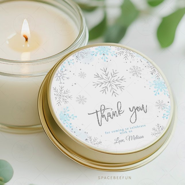 Sticker Rond Baby shower d'hiver Il fait froid dehors (Winter Baby Shower, It's Cold Outside Baby Shower, classic round sticker, holiday baby shower, winte)