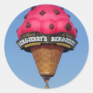 Sticker Rond Ballotte à air chaud à cône de crème glacée