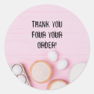STICKER ROND BÂTIMENTS DE MERCI DE BAKERY PERSONNALISABLES