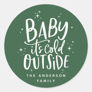 Sticker Rond Bébé il fait froid à l'extérieur vacances