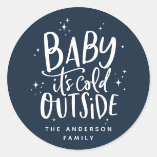 Sticker Rond Bébé ses vacances extérieures froides